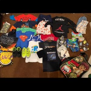 Boys lot size 2/3T